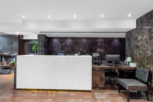 O Hotel - image 9