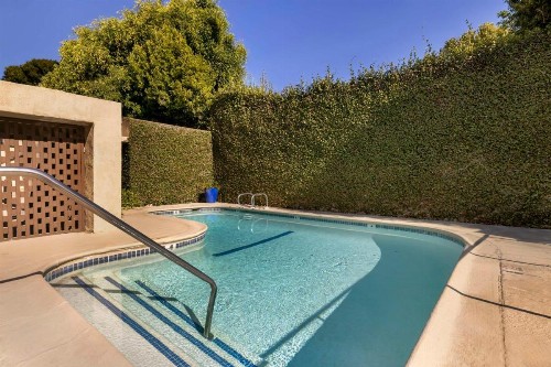 Best Western Royal Palace Inn & Suites - image 12