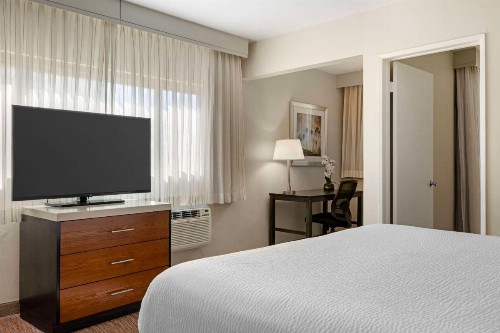 Best Western Royal Palace Inn & Suites - image 21