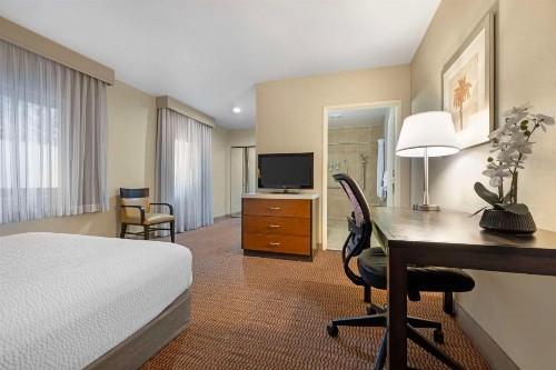Best Western Royal Palace Inn & Suites - image 25