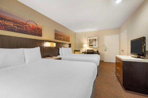Best Western Royal Palace Inn & Suites - image 31