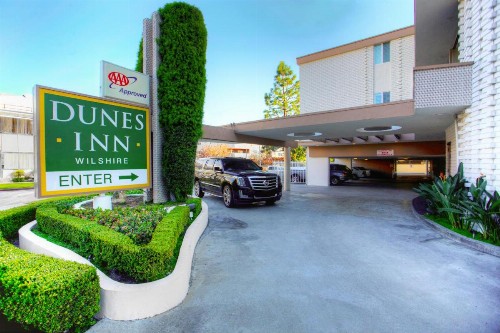 Dunes Inn - Wilshire - image 10
