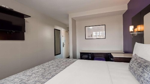 SureStay Hotel by Best Western Beverly Hills West LA - image 8