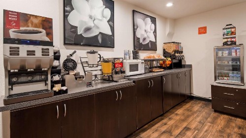 SureStay Hotel by Best Western Beverly Hills West LA - image 9