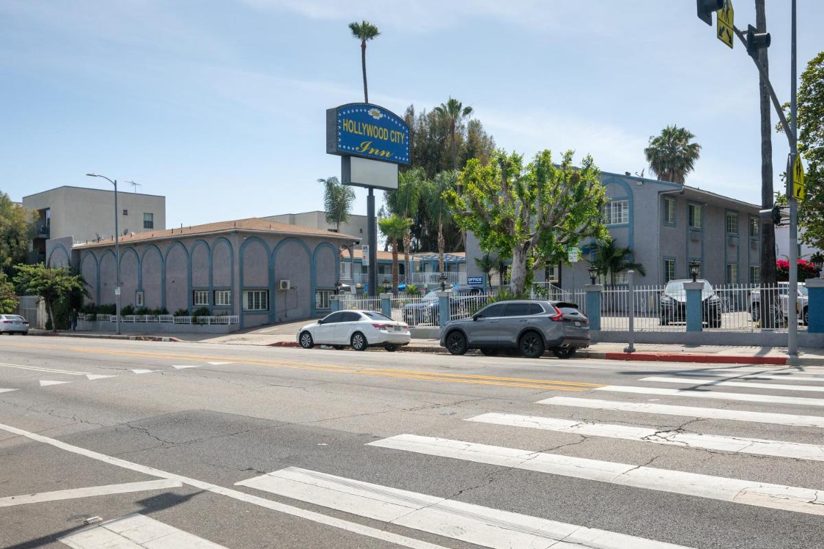 Hollywood City Inn - main image