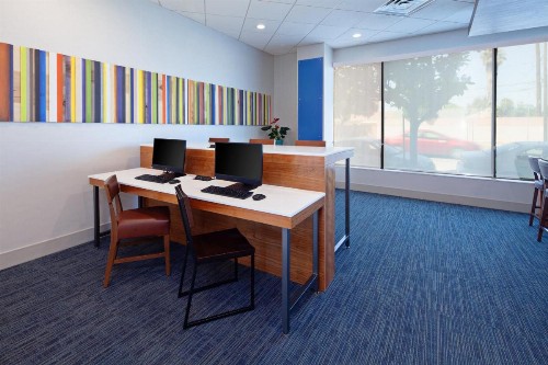 Holiday Inn Express Los Angeles LAX Airport an IHG Hotel - image 11