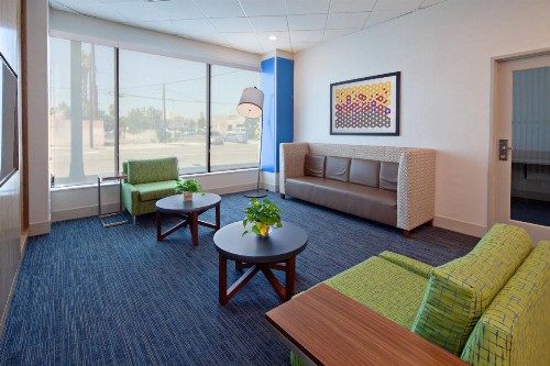 Holiday Inn Express Los Angeles LAX Airport an IHG Hotel - image 5