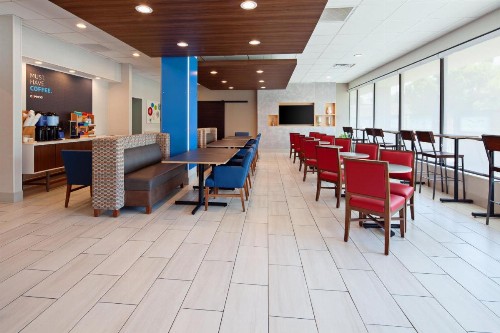 Holiday Inn Express Los Angeles LAX Airport an IHG Hotel - image 9