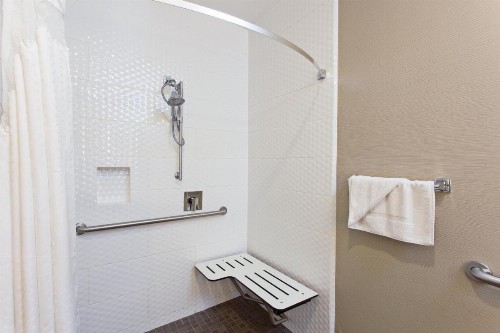 Holiday Inn Express Hollywood Walk of Fame an IHG Hotel - image 22