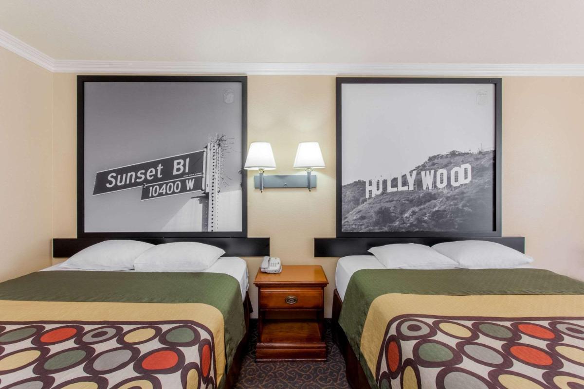 Super 8 by Wyndham Los Angeles Downtown - image 2