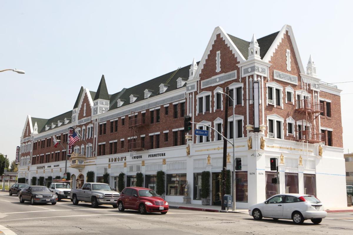 Hollywood Historic Hotel - image 4