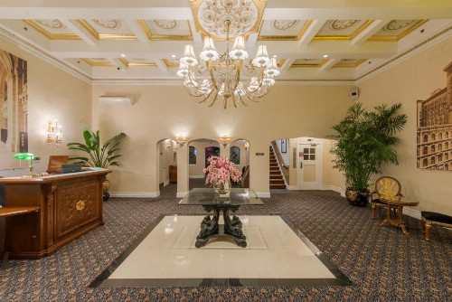 Hollywood Historic Hotel - image 5