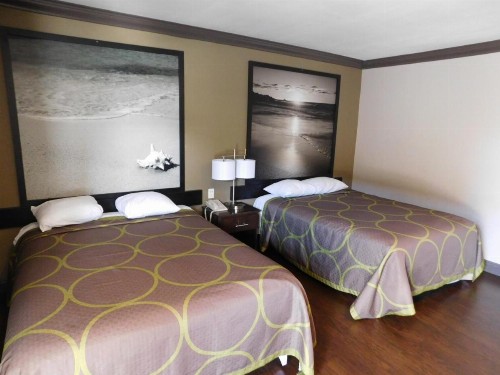 Skyways Hotel - image 10