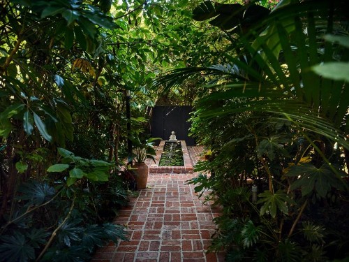 Chateau Marmont - image 8