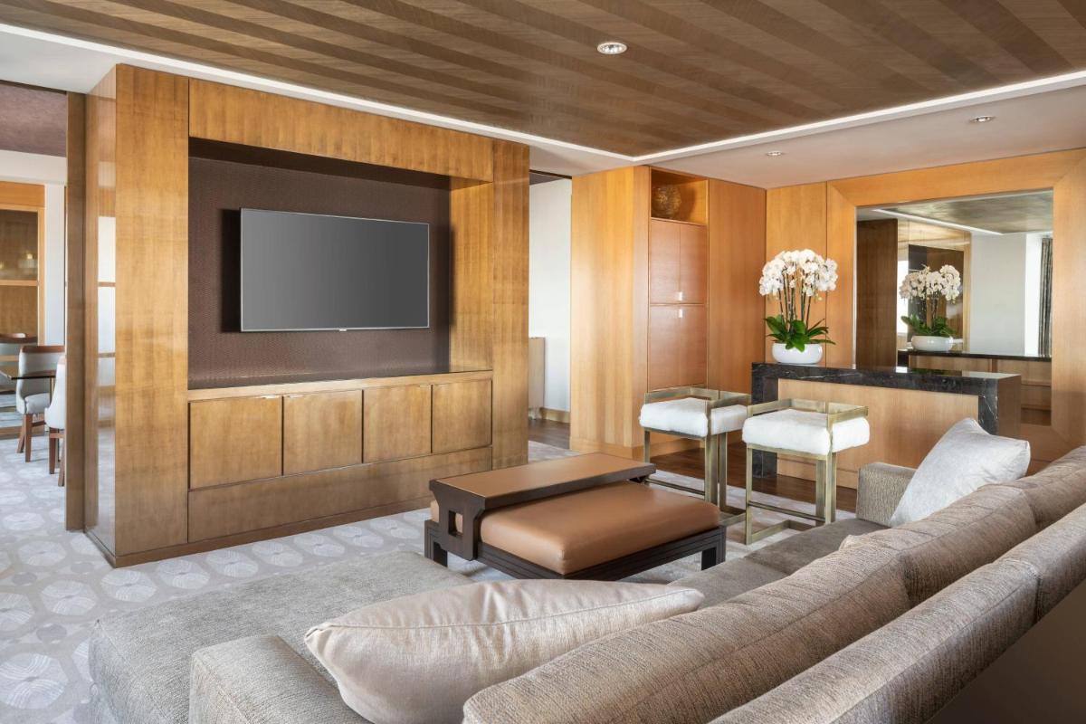The Ritz-Carlton Los Angeles L.A. Live - image 4