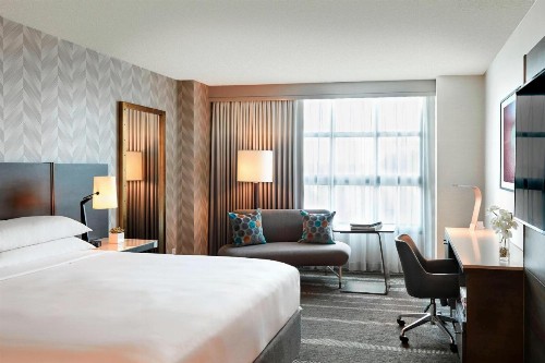 Renaissance Los Angeles Airport Hotel - image 17