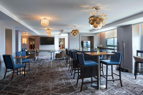 Renaissance Los Angeles Airport Hotel - image 29