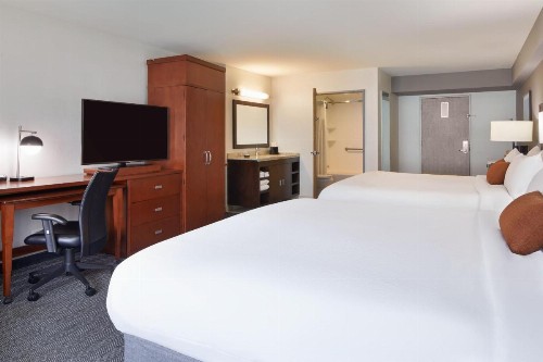 Courtyard by Marriott Los Angeles LAX / Century Boulevard - image 15