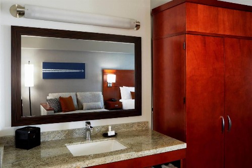 Courtyard by Marriott Los Angeles LAX / Century Boulevard - image 27