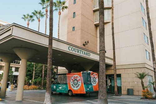 Courtyard by Marriott Los Angeles LAX / Century Boulevard - image 33