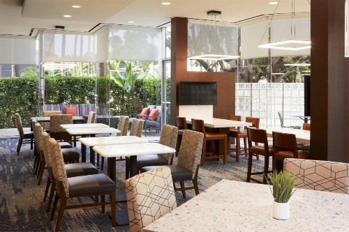 Courtyard by Marriott Los Angeles LAX / Century Boulevard - image 44