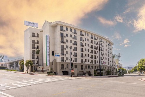 Residence Inn by Marriott Beverly Hills - image 3