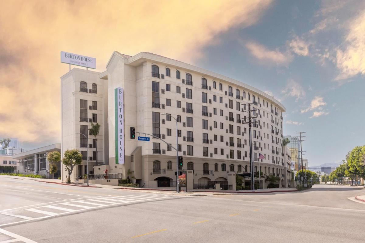 Residence Inn by Marriott Beverly Hills - image 3