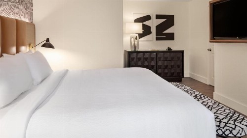 Residence Inn by Marriott Beverly Hills - image 32