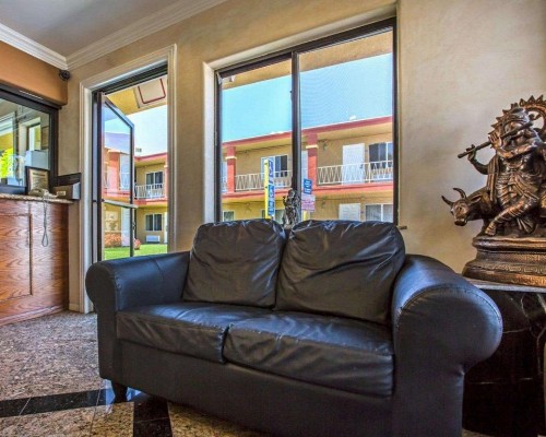 Rodeway Inn Near Venice Beach - image 2