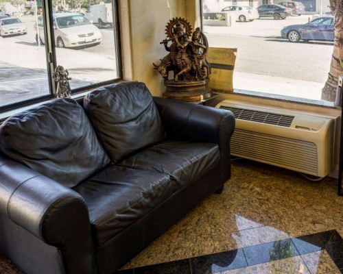 Rodeway Inn Near Venice Beach - image 3