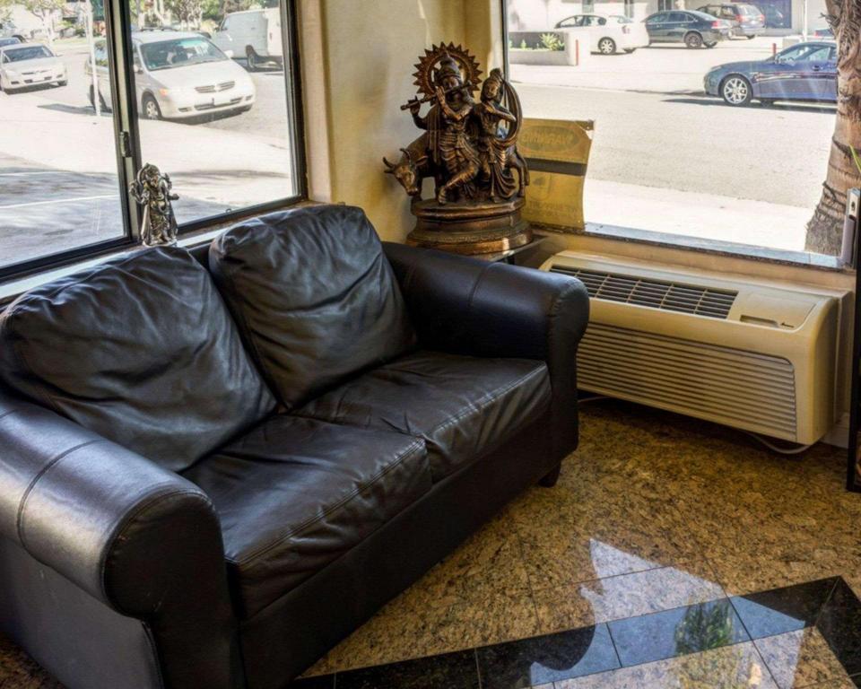 Rodeway Inn Near Venice Beach - image 3