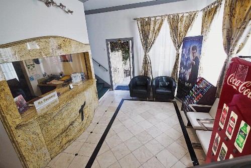 Trylon Hotel - Hollywood - image 3