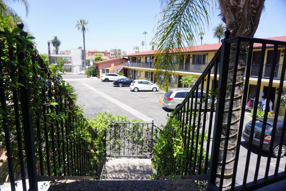 Casa Bella Inn Downtown LA - image 6