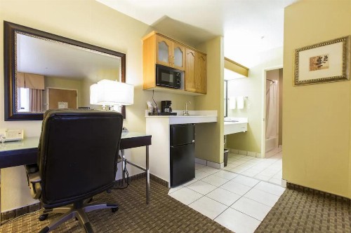 Hotel Silver Lake - image 16