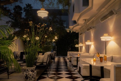 Farmer's Daughter Hotel - image 38