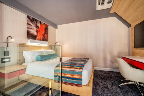 Century Park Hotel LA - image 22