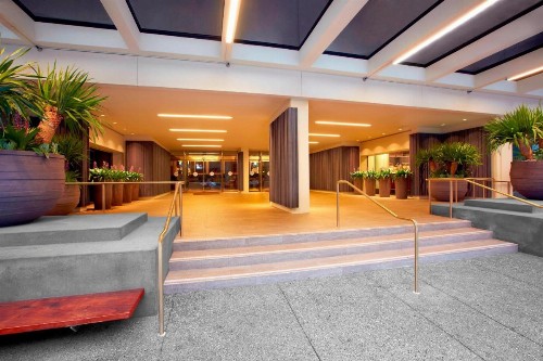 The Westin Bonaventure Hotel & Suites Los Angeles - image 3
