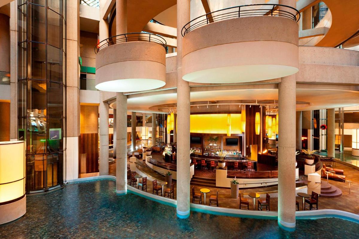 The Westin Bonaventure Hotel & Suites Los Angeles - image 6