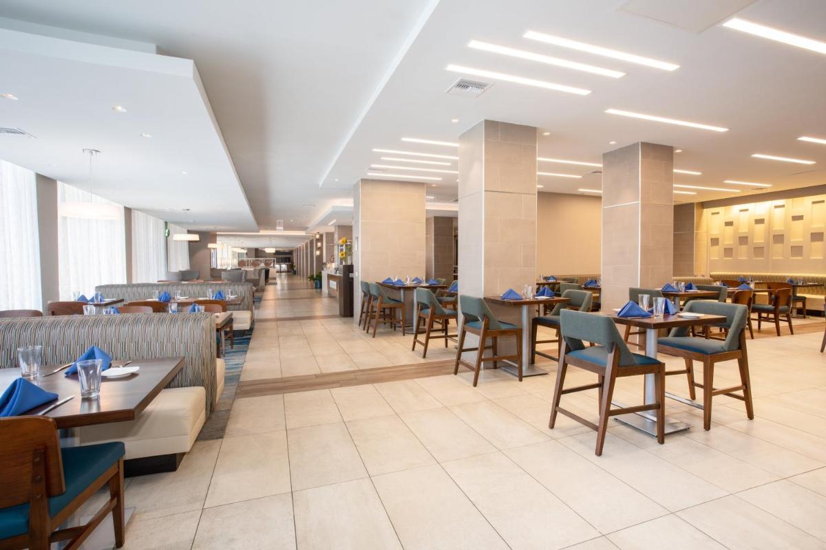 Holiday Inn Los Angeles - LAX Airport an IHG Hotel - image 6