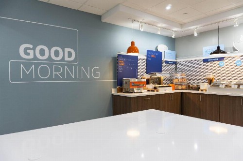 Holiday Inn Express Los Angeles Downtown West an IHG Hotel - image 27