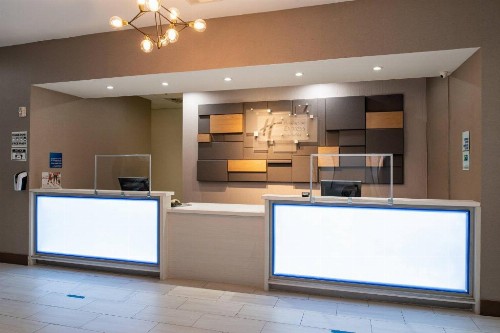 Holiday Inn Express Los Angeles Downtown West an IHG Hotel - image 7