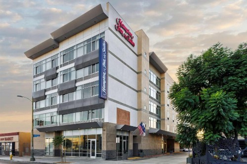 Hampton Inn & Suites Los Angeles/Hollywood CA