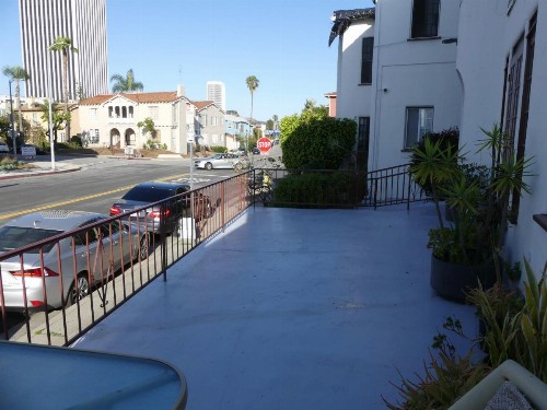 Wilshire Orange Hotel - image 7
