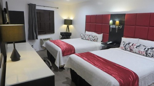 Legend Hotel Hollywood - image 20