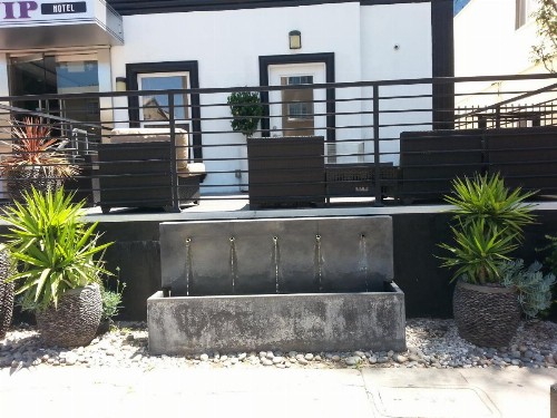 Hollywood VIP Hotel - image 36