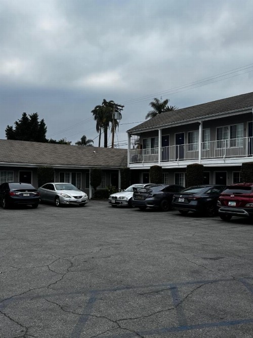 Friendship Motor Inn - image 5