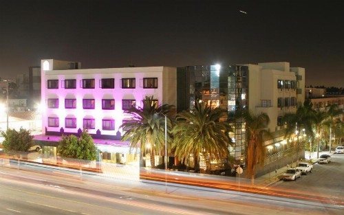 Garden Suite Hotel and Resort - image 1