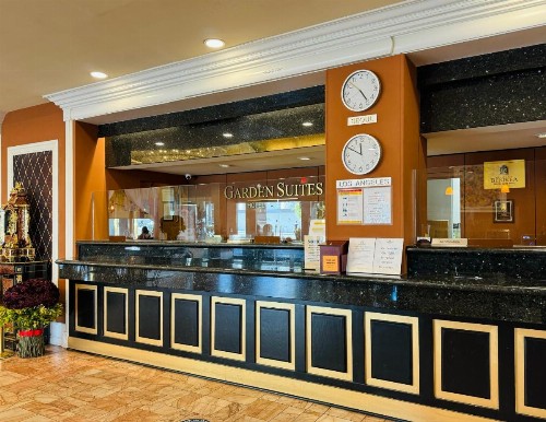 Garden Suite Hotel and Resort - image 7