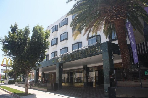 Garden Suite Hotel and Resort - image 9