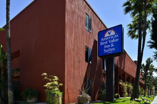 Americas Best Value Inn & Suites Los Angeles Downtown SW - image 1